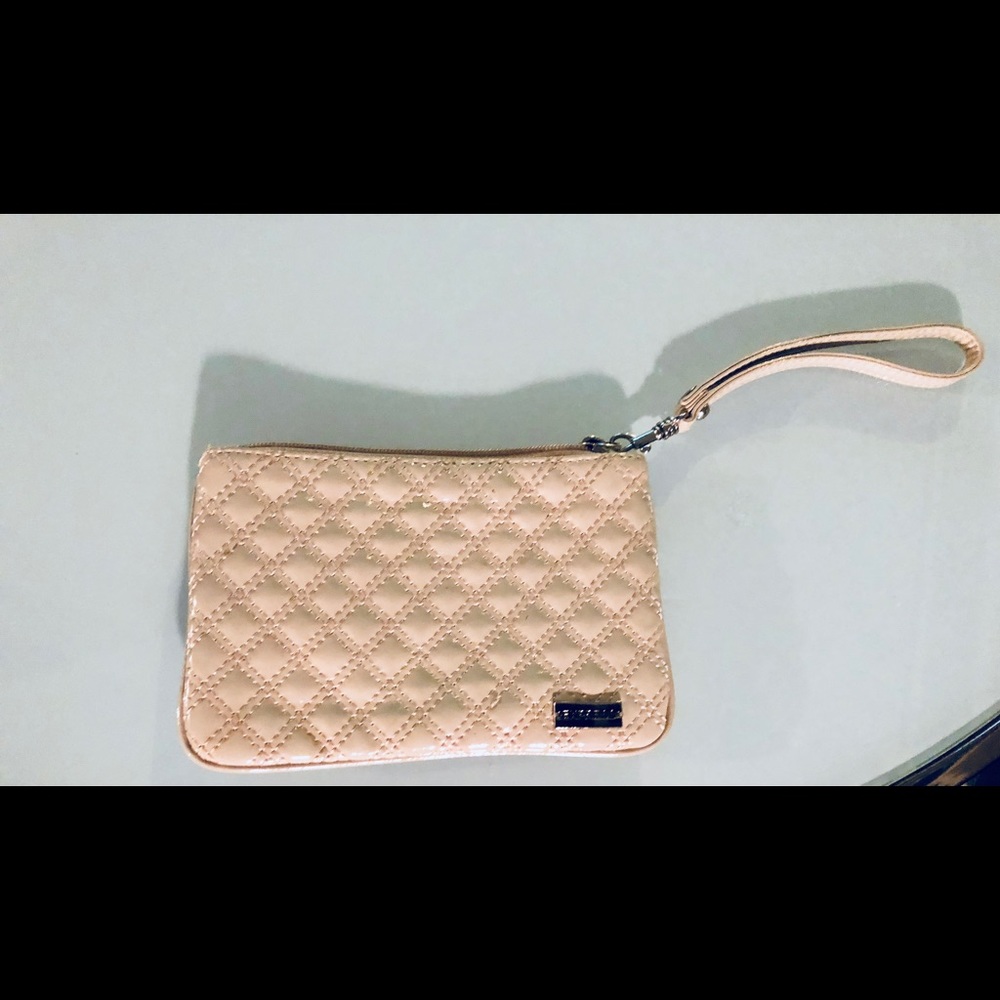 Express Clutch